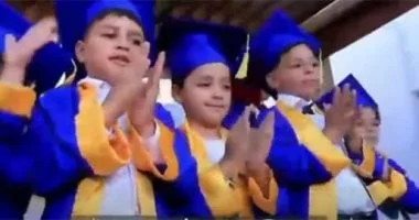 احتفال بتخريج أطفال KG2 في دمسنا بالبحيرة