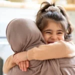 حذر من خلط التربية الإيجابية بالتدليل المطلق