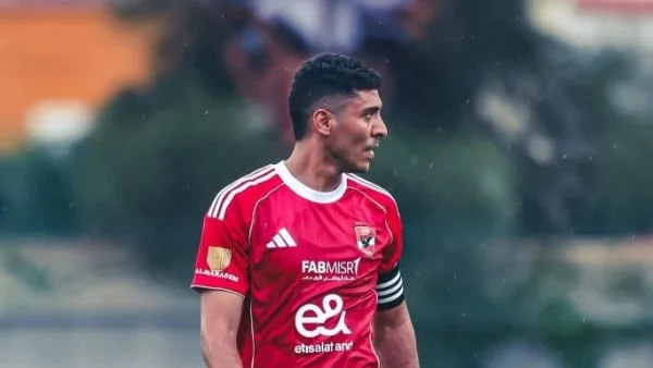 مستقبل محمد شريف مع الأهلي يتجه نحو المجهول