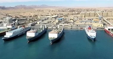 نشاط ملحوظ بموانئ البحر الأحمر