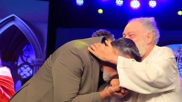 ياسر جلال في حضور لافت لعرض "الملك لير"