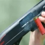 عاطل يهاجم جارته بالخرطوش في أوسيم
