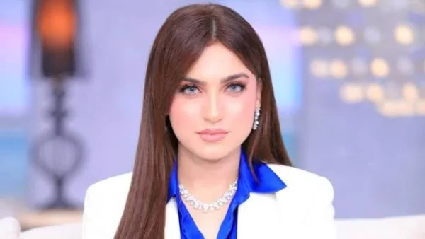 ياسمين عز تقدم مراجعة لطلاب الثانوية للغة العربية