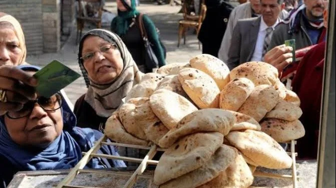 الخبز المدعم: تطبيق منظومة الخصم المباشر بدءاً من يوليو