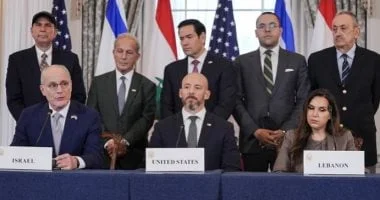تطورات عالمية: اتفاق لبنان وإسرائيل وزلزال فنزويلا