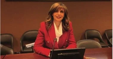 فوز السفيرة ندى دراز بعضوية لجنة قضايا المرأة