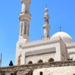تطوير المنطقة المحيطة بمسجد بدر بالطابية بأسوان