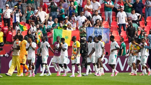 منتخب مصر يدعم تأهل السنغال لدور الـ32 بكأس العالم