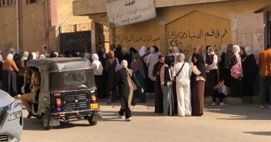 امتحان اللغة الأجنبية الأولى في الثانوية الأزهرية بالإسماعيلية