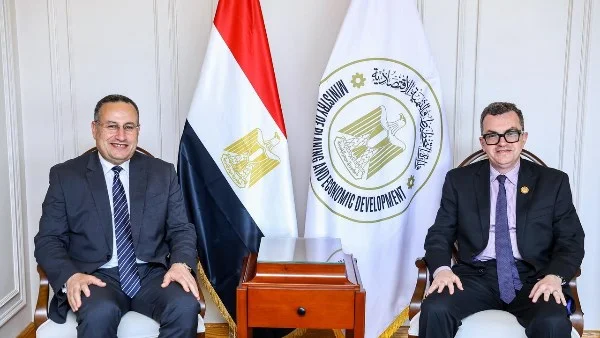 وزراء التخطيط والتعليم العالي يبحثان تحويل الأبحاث لمشروعات إنتاجية