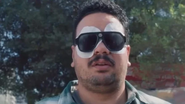 مصطفى غريب يسخر من إلغاء هدف لاعب إيران