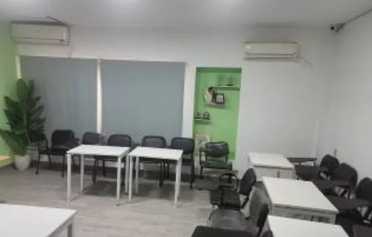 ضبط كيان تعليمي وهمي بالدقي يدير نشاطًا غير قانوني