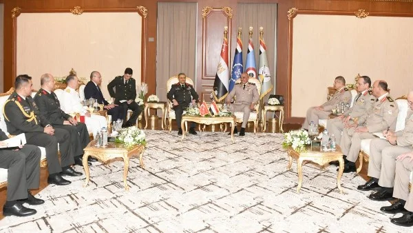 تعزيز التعاون العسكري المصري التركي