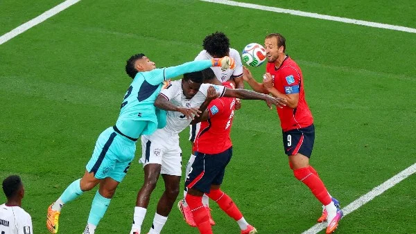 التعادل السلبي في الشوط الأول بين إنجلترا وبنما
