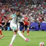 رياض محرز يتوج بلقب أفضل لاعب في مباراة الجزائر والنمسا