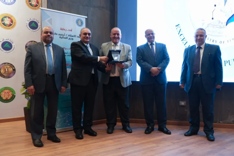 تعزيز الإبداع في وزارة المالية لتحسين الخدمات
