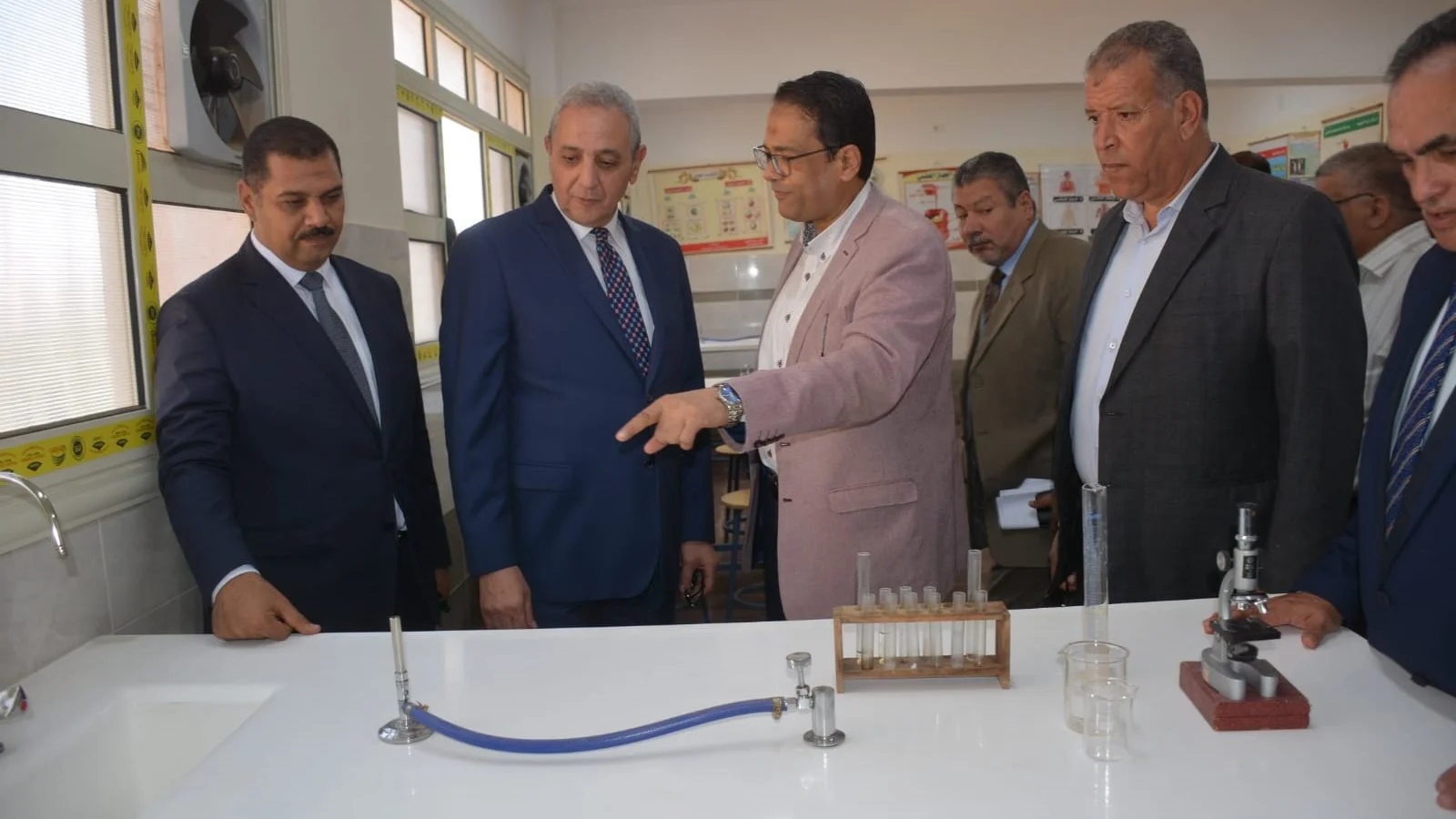 هدوء في لجان امتحانات الدبلومات الفنية بالغربية