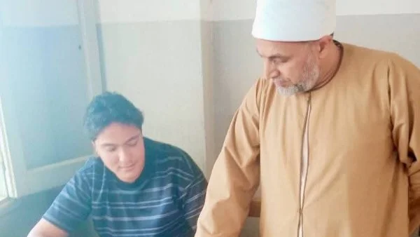 متابعة امتحانات الشهادة الثانوية الأزهرية في أبو حماد