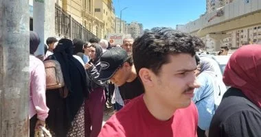 آراء متباينة لطلاب الثانوية العامة في امتحان اللغة العربية