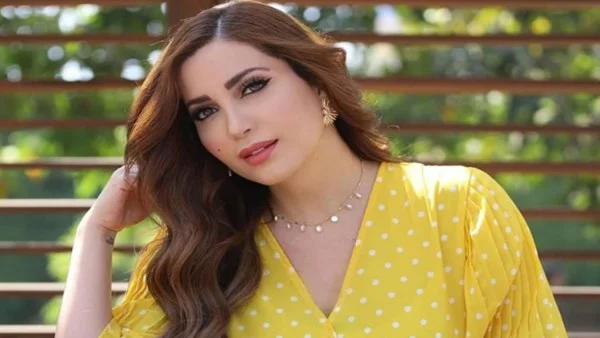 نسرين طافش تعلن انفصالها عن زوجها باحترام وتفاهم