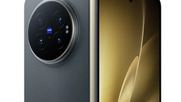 تسريب تصميم ومواصفات Vivo X Fold 6 قبل الإطلاق