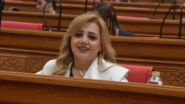 تحذيرات برلمانية بشأن استخدام "الكلوزابين" بين الشباب