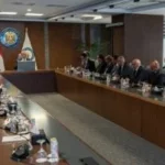 وزير البترول يبرز أهمية زيادة الإنتاج لتلبية الاحتياجات