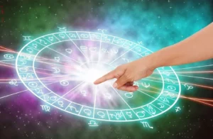 حظك اليوم الثلاثاء 30 يونيو: تأثيرات كاملة على الأبراج