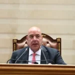 النواب يوافقون على قانونين للبحث عن البترول والغاز