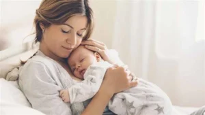 فوائد الرضاعة الطبيعية وأثرها الإيجابي على الطفل
