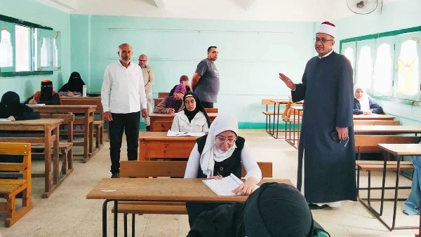 متابعة سير امتحانات الثانوية الأزهرية في كفر الشيخ