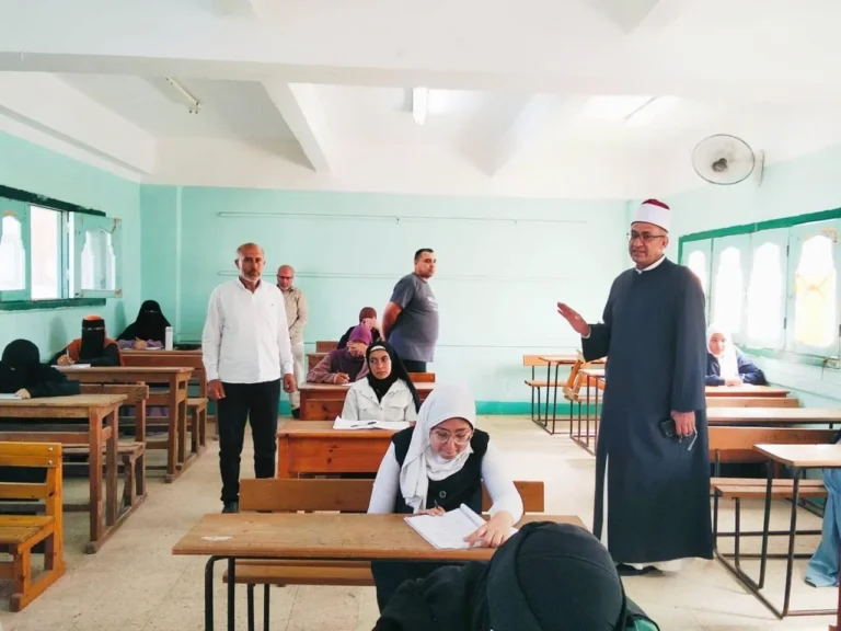 انتظام امتحان الثانوية الأزهرية بكفر الشيخ