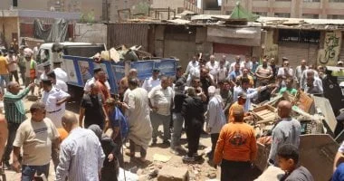 إزالة الإشغالات في سوق بهتيم بشبرا الخيمة