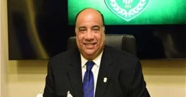 محمد مصيلحي يدعم الإسماعيلي بمبلغ 100 ألف جنيه