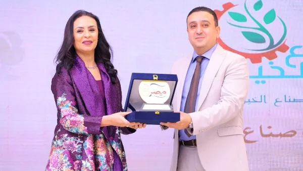 تكريم "صناع الخير" في مبادرة فرحة مصر