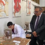 تفقد عميد طب الزقازيق للامتحانات العملية للفرقة الأولى