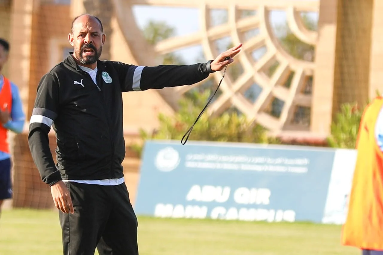 المصري البورسعيدي يستبعد كينجسلي من قائمة الموسم الجديد
