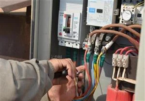 ضبط 6910 قضايا سرقة تيار كهربائي في 6 أيام