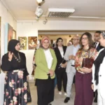 وزيرة الثقافة تفتتح معرض “اصنع أخضر” بمتحف أحمد شوقي
