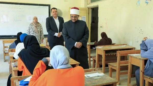 امتحان النحو لطلاب الأزهر يبدأ وسط استعدادات كاملة