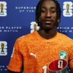 ديوماندي يُتوج بجائزة أفضل لاعب في مباراة الإكوادور