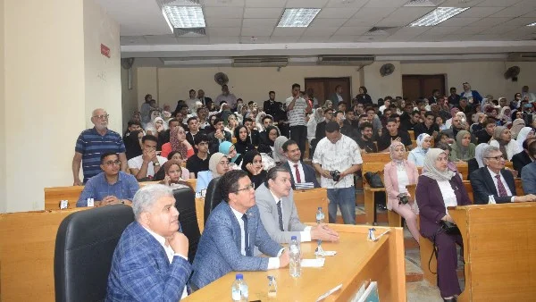 مشروعات تخرج طلاب الحاسبات والذكاء الاصطناعي في جامعة بنها