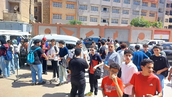 امتحانات الشهادة الإعدادية بالقليوبية تسعد الطلاب