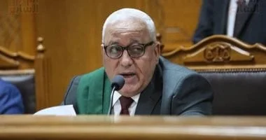 تأجيل محاكمة متهم بانضمامه لجماعة إرهابية