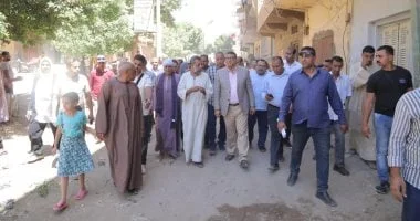 محافظ قنا يعلن عن خطة عاجلة لتطوير المشايات والحد من العشوائيات