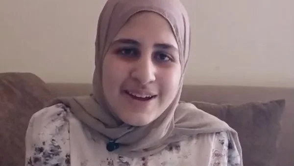 آلاء محمد تتصدر الشهادة الإعدادية الأزهرية للمكفوفين