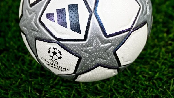 أزمة لاعب كرة شهير مع سيدة الإسكندرية