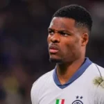 ريال مدريد يحسم صفقة دومفريس ويقترب من كوناتي