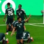 السعودية تتقدم على أوروجواي بهدف نظيف في الشوط الأول