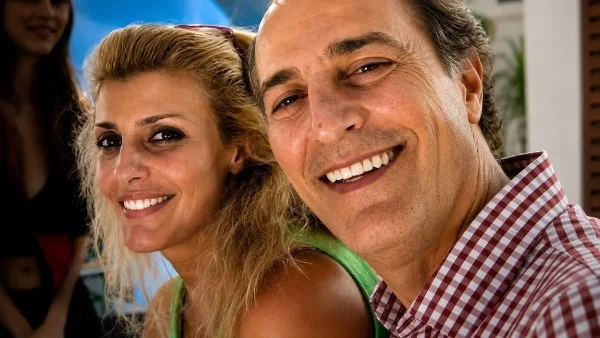 فيدرا تعبر عن اشتياقها للفنان هشام سليم